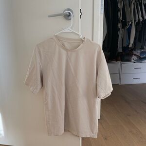 lululemon athletica Beige Short Sleeve Tee